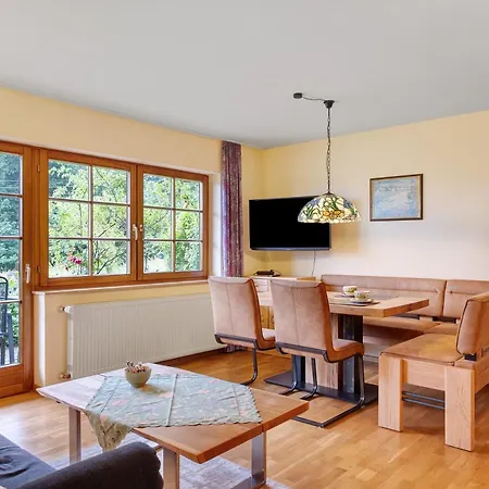 Apartmán Waldhuesli Gartengeschoss *